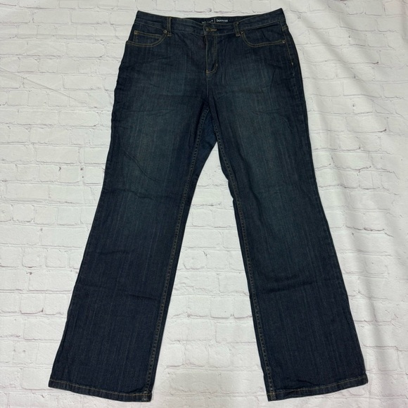 LIZ CLAIBORNE JEANS BOOTCUT dark wash denim women’s pants in size 12 GUC - Picture 3 of 16